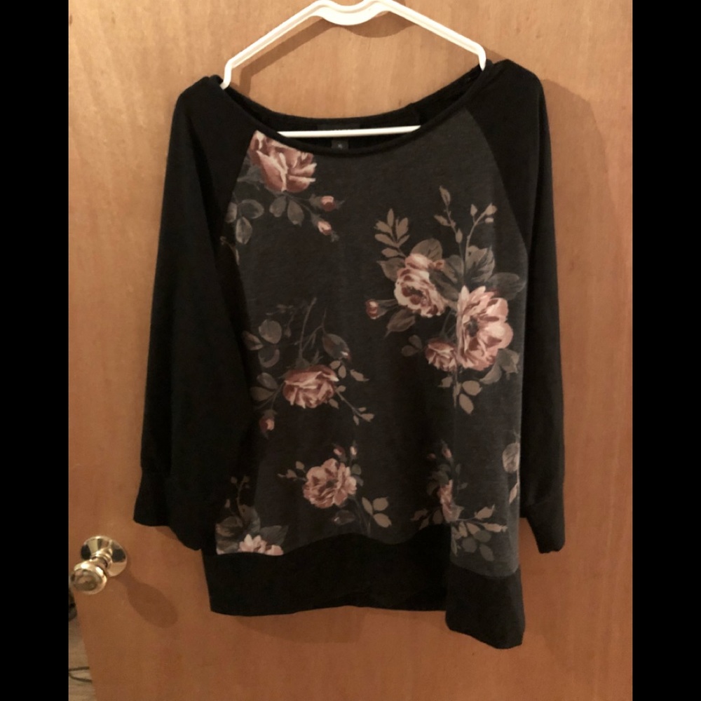 Alyx Baseball style Top